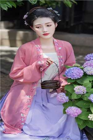 春桃龙小山的小说风流逍遥小神医